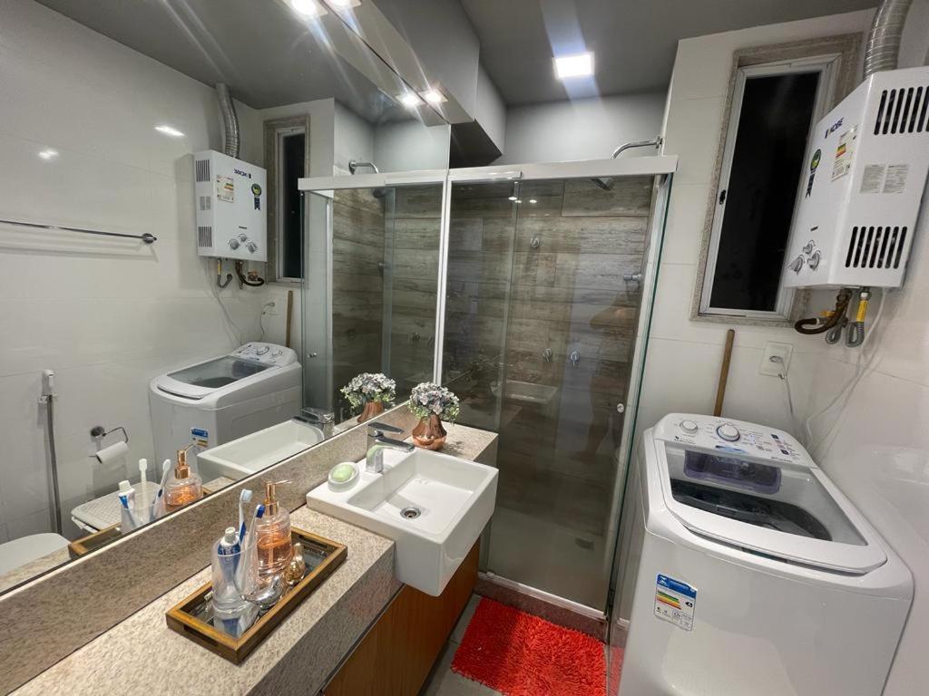 Lindo Apartamento Mobiliado, Uma Quadra Da Praia! Apartment ริโอเดจาเนโร ภายนอก รูปภาพ